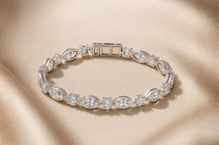 The Trendy, Timeless Gift of the Season